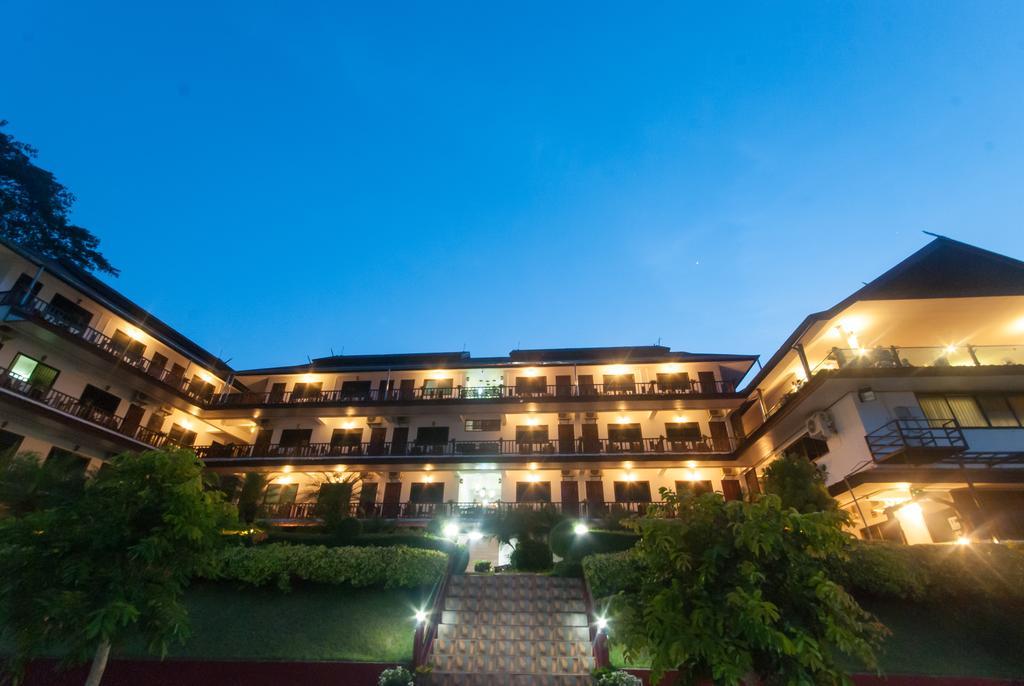 Hotel Namkhong Riverside Chiang Khong Exterior foto