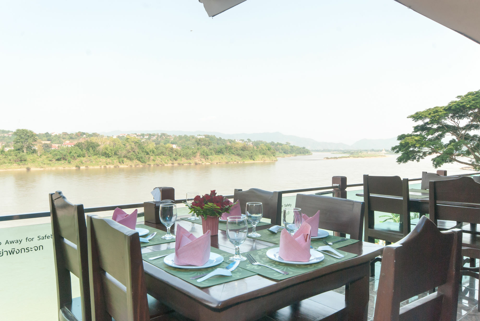 Hotel Namkhong Riverside Chiang Khong Exterior foto